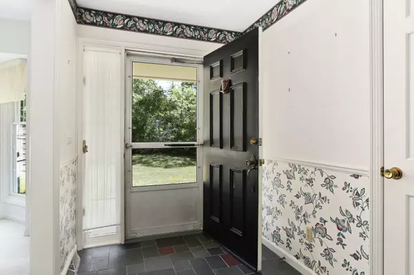 Chatham, MA 02633,393 Training Field Road