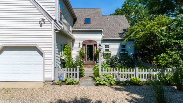 Brewster, MA 02631,56 Pine View Drive