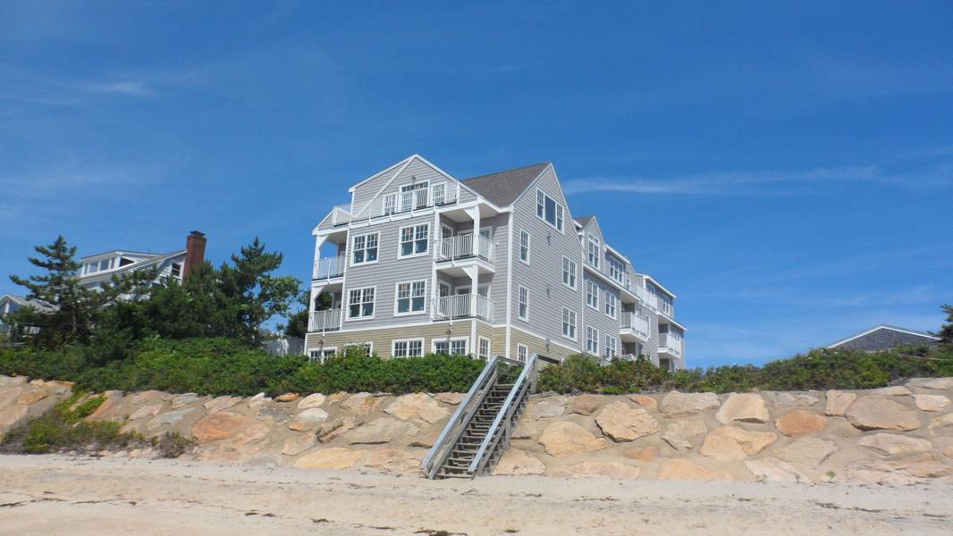 405 Old Wharf Road #U-201, Dennis Port, MA 02639