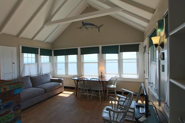 North Truro, MA 02652,276 Shore Road #19