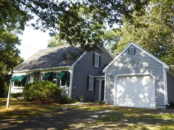 12 Vermeer Court, Osterville, MA 02655