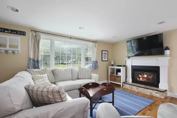 South Dennis, MA 02660,20 Maple Terrace