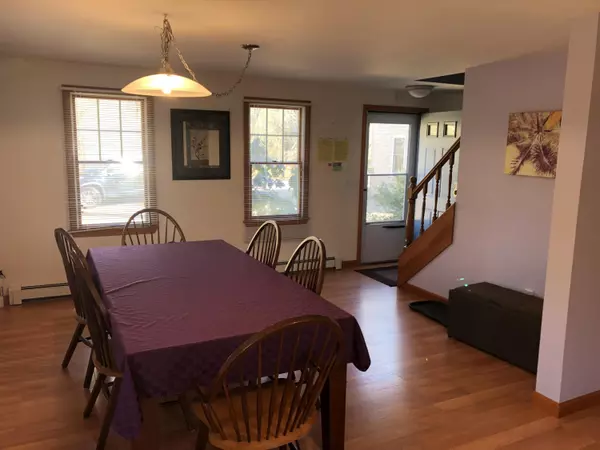 Eastham, MA 02642,59 Joshuas Way