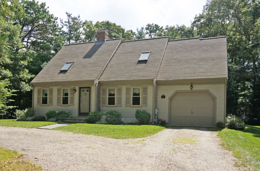 92 Nobadeer Road, Centerville, MA 02632