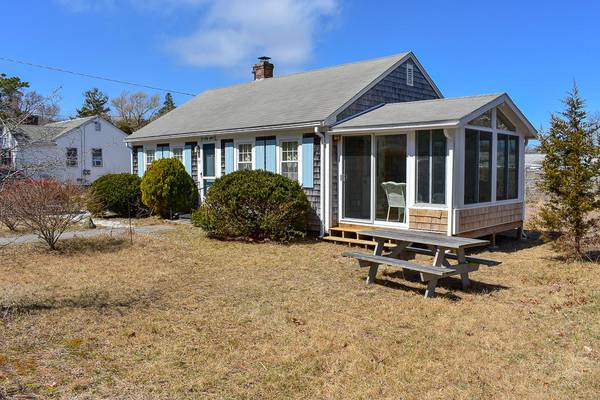 Dennis Port, MA 02639,48 West Street