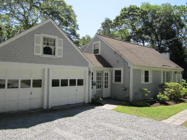 Centerville, MA 02632,294 Bay Lane