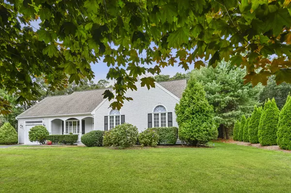 11 Regatta Drive, Centerville, MA 02632