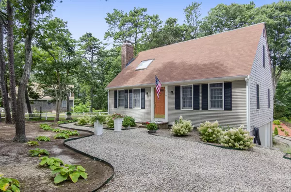 8 Whidah Lane, Eastham, MA 02642