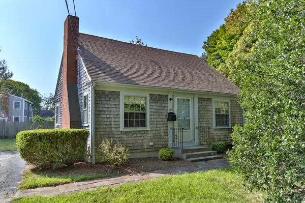 275 Barcliff Avenue, Chatham, MA 02633