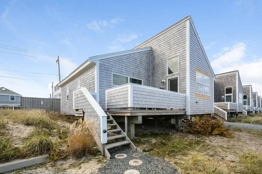 497 Shore Road #6, North Truro, MA 02652