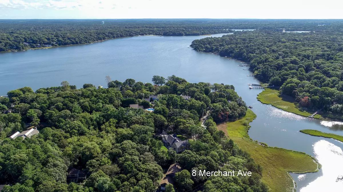 Yarmouth Port, MA 02675,8 Merchant Avenue