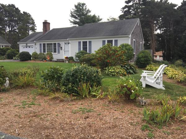 South Dennis, MA 02660,7 Heathcliff Road