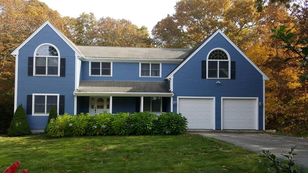 40 Deep Wood Drive, Forestdale, MA 02644