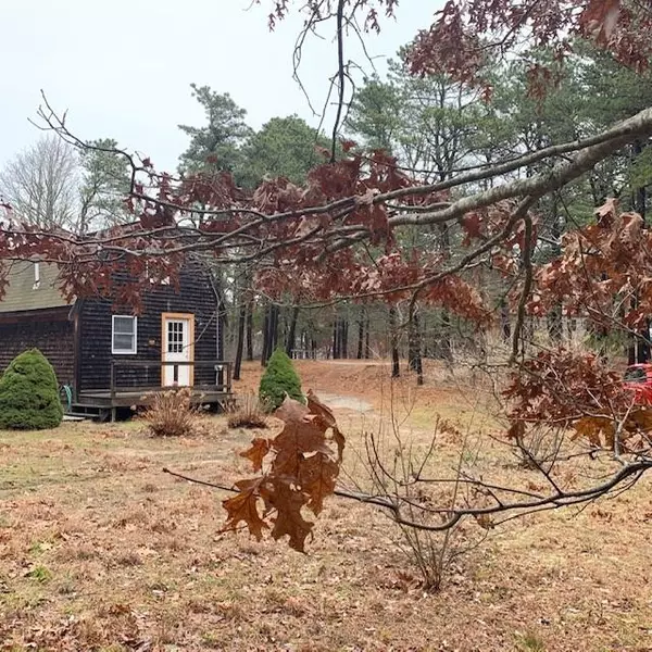 155 Aunt Helens Way, Eastham, MA 02642