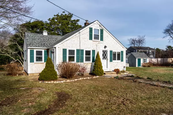 Yarmouth Port, MA 02675,172 Center Street