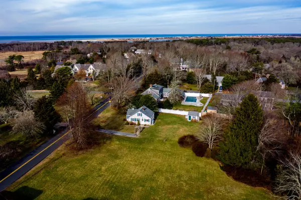 Yarmouth Port, MA 02675,172 Center Street