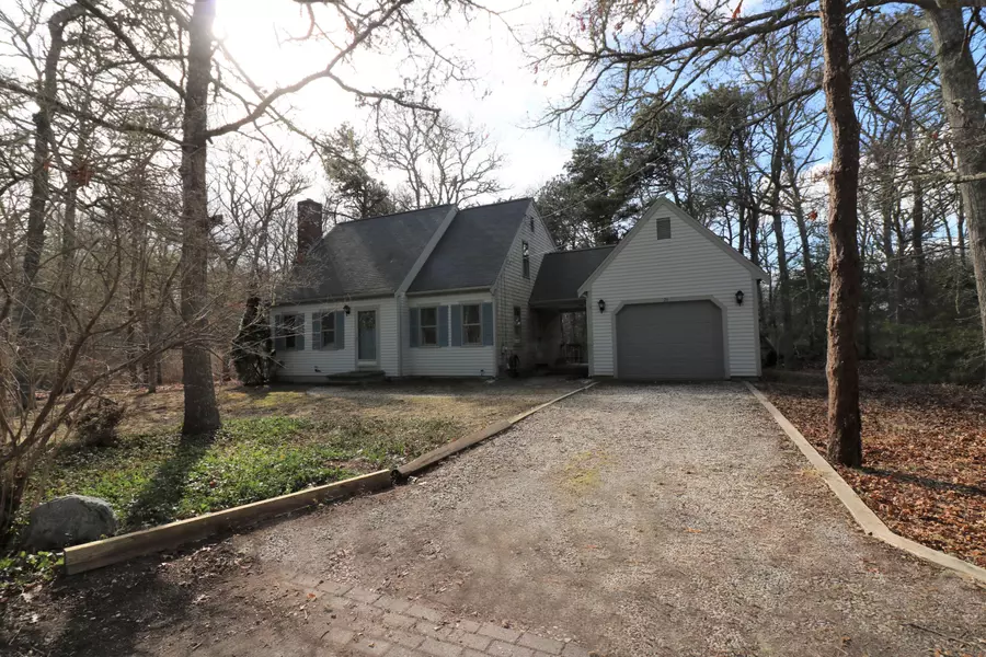 19 Beginners Lane, Orleans, MA 02653