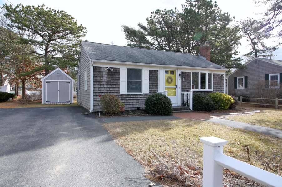 18 Lorree Lane, Dennis Port, MA 02639