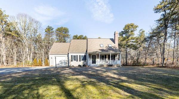 30 Old Chatham Road, South Dennis, MA 02660