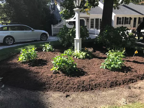 Yarmouth Port, MA 02675,11 Old Salt Lane