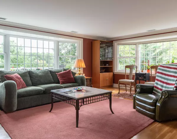 Yarmouth Port, MA 02675,40 Dauphine Drive