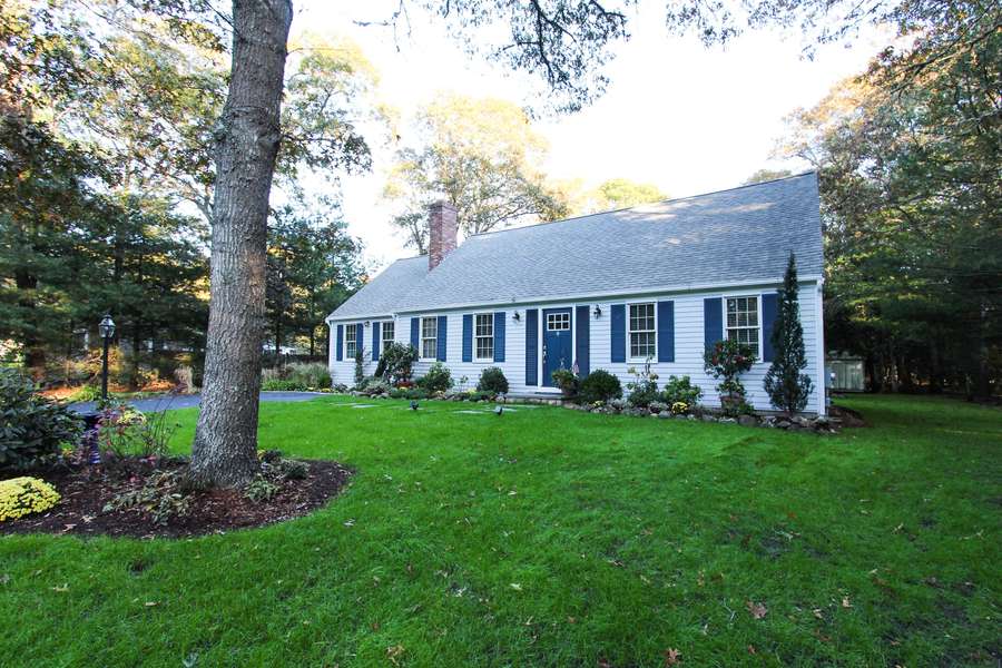 169 Cedric Road, Centerville, MA 02632