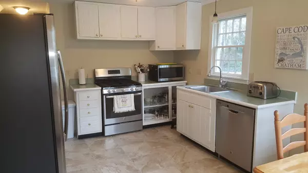 North Chatham, MA 02650,456 Crowell Road