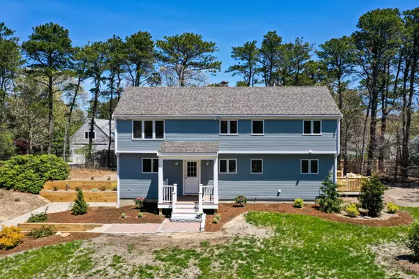 Eastham, MA 02642,25 Ireland Way