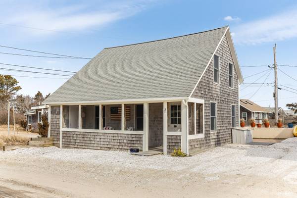 West Dennis, MA 02670,2 Ocean Avenue