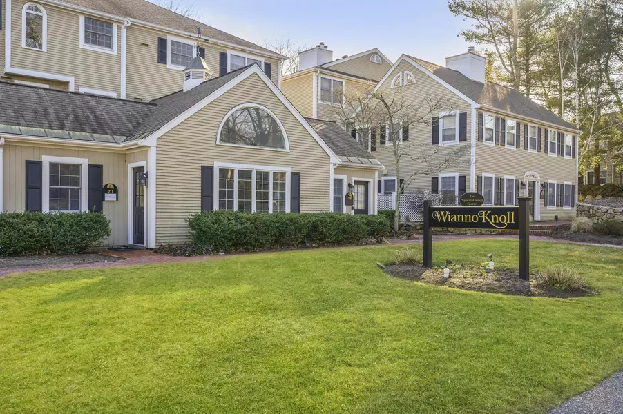 727 Main Street #G2, Osterville, MA 02655