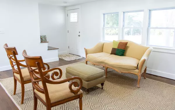 Yarmouth Port, MA 02675,35 Setucket Road