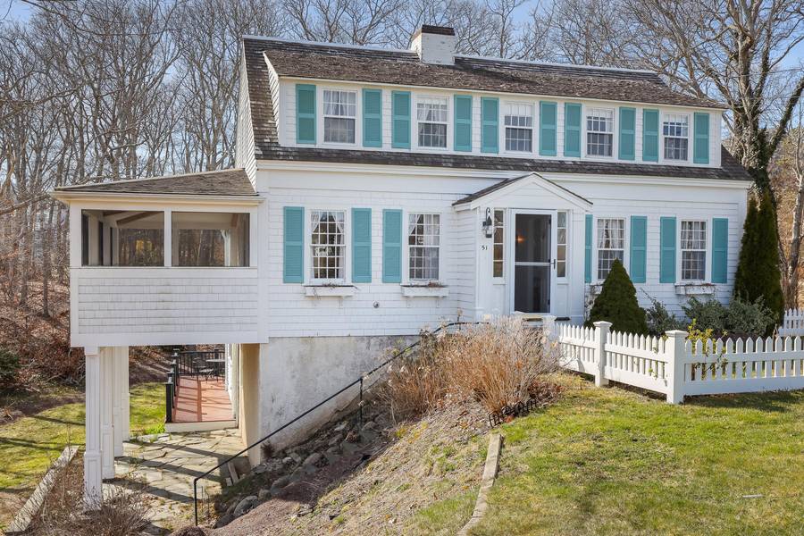 51 Hyannis Avenue, West Hyannisport, MA 02647