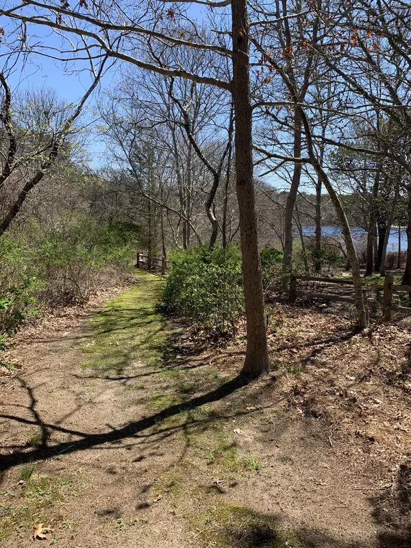 Eastham, MA 02642,2 Highland Road
