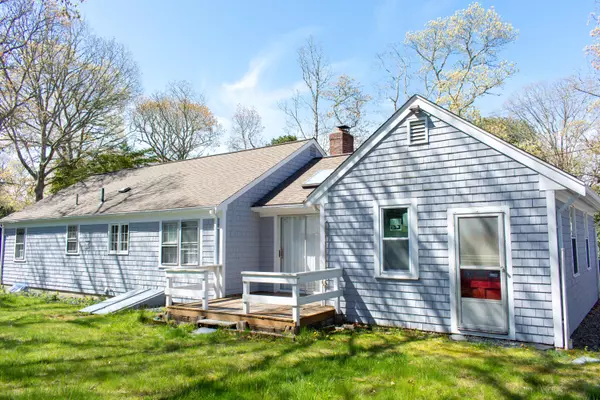 Centerville, MA 02632,374 Strawberry Hill Road