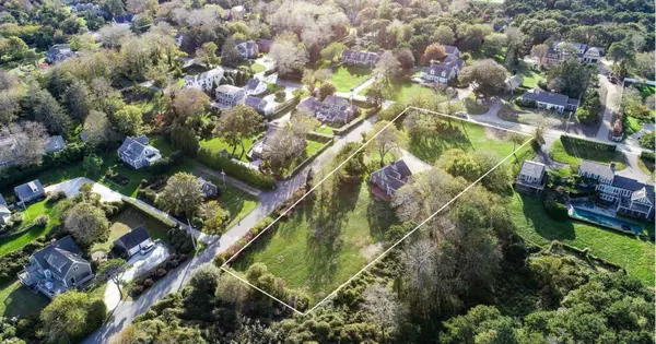 North Chatham, MA 02650,19 Old Wharf Road