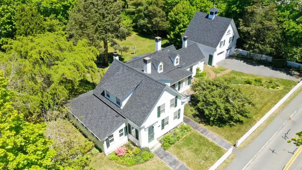 404 Barlows Landing Road, Pocasset, MA 02559