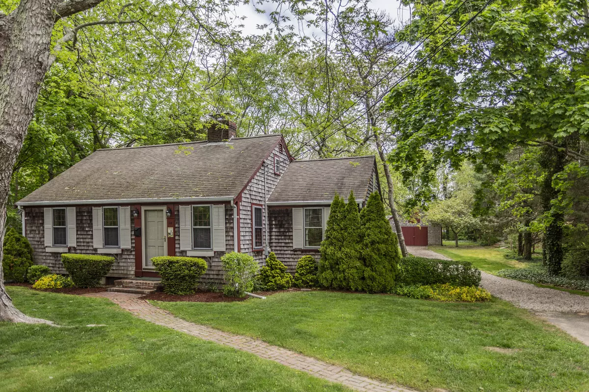 Yarmouth Port, MA 02675,24 Center Street