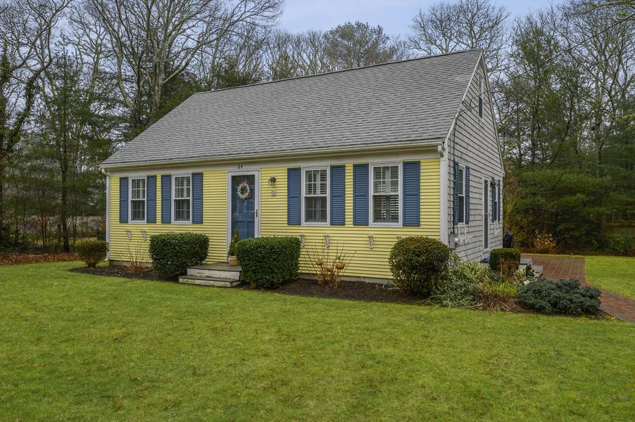 64 Patriot Way, Centerville, MA 02632