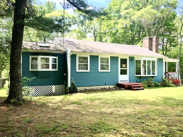 Forestdale, MA 02644,29 Cove Road