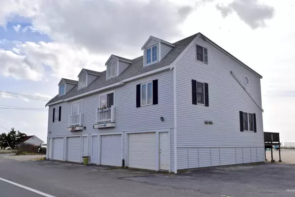 Centerville, MA 02632,873 Craigville Beach Road #3