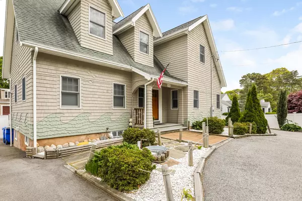Sagamore Beach, MA 02562,316 Williston Road