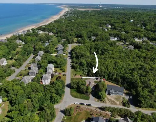 Sagamore Beach, MA 02562,28 Oak Bluff Road