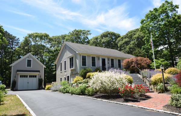 31 Sarah Maker Lane, Brewster, MA 02631