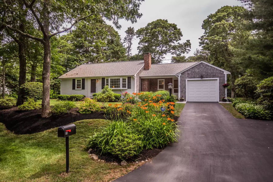 10 Collingwood Drive, Yarmouth Port, MA 02675