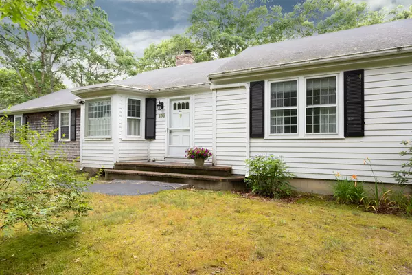 Centerville, MA 02632,139 White Oak Trail