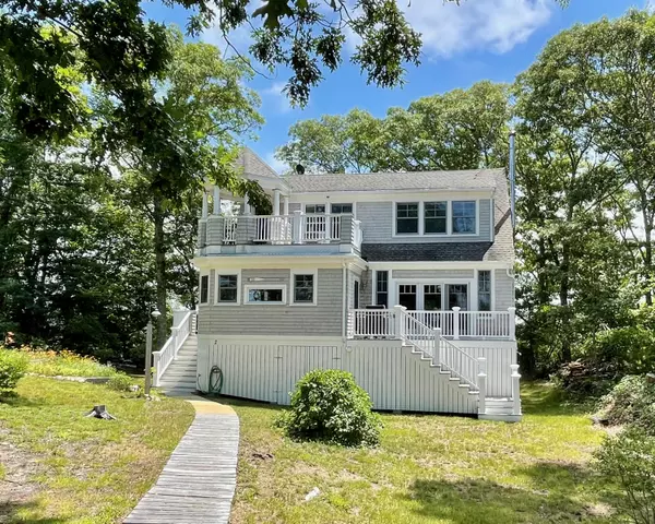 Pocasset, MA 02559,10 Bassetts