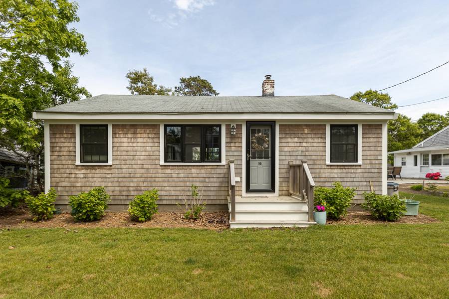 16 Edwards Road, Dennis Port, MA 02639