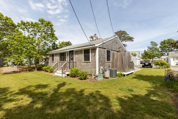 Dennis Port, MA 02639,16 Edwards Road