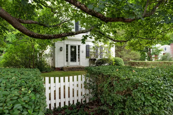 361 Route 6A, Yarmouth Port, MA 02675