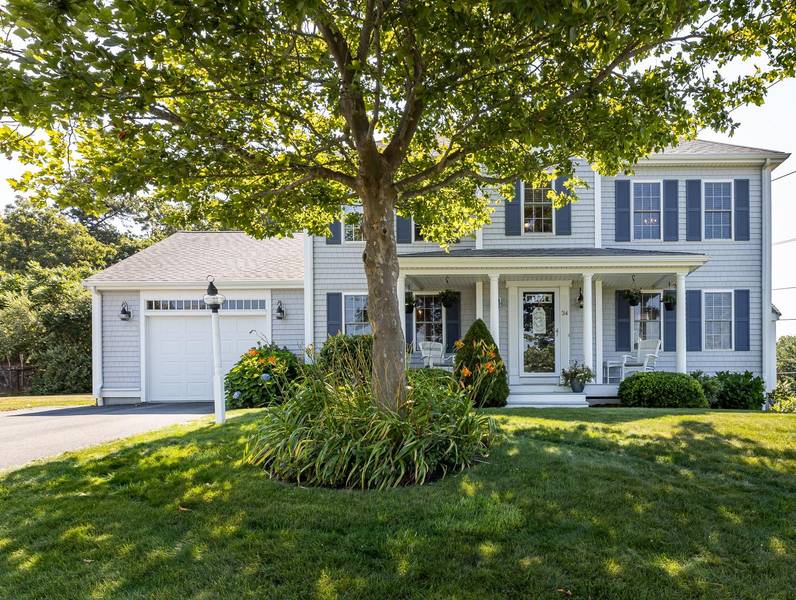 34 Cobblestone Way, East Sandwich, MA 02537